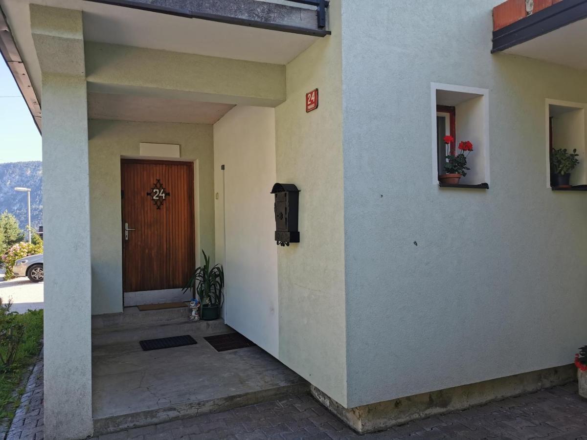 Apartma Rekar - A House, Where You Can Relax In The Embrace Of Nature Jesenice Exterior foto